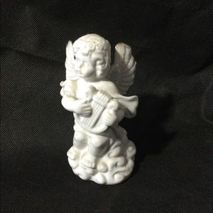 ANGEL FIGURINE 5 1/2” TALL